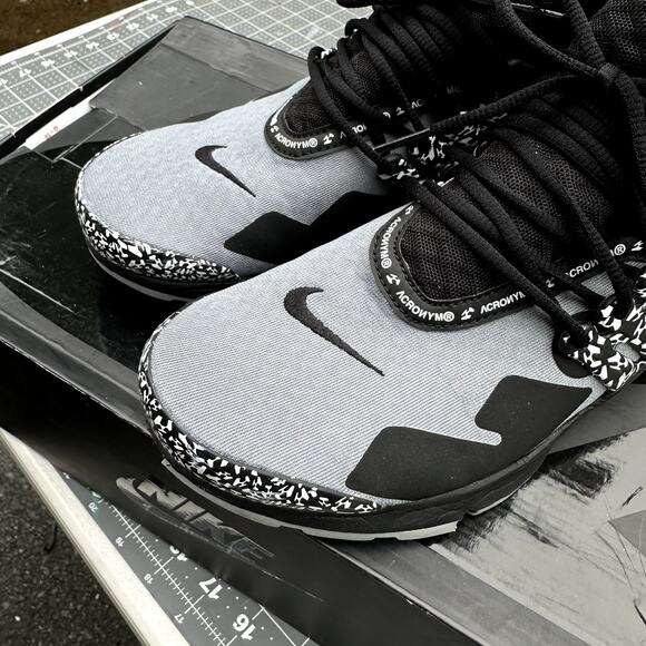 Acronym x Nike Presto \'Cool Grey\' main image 9